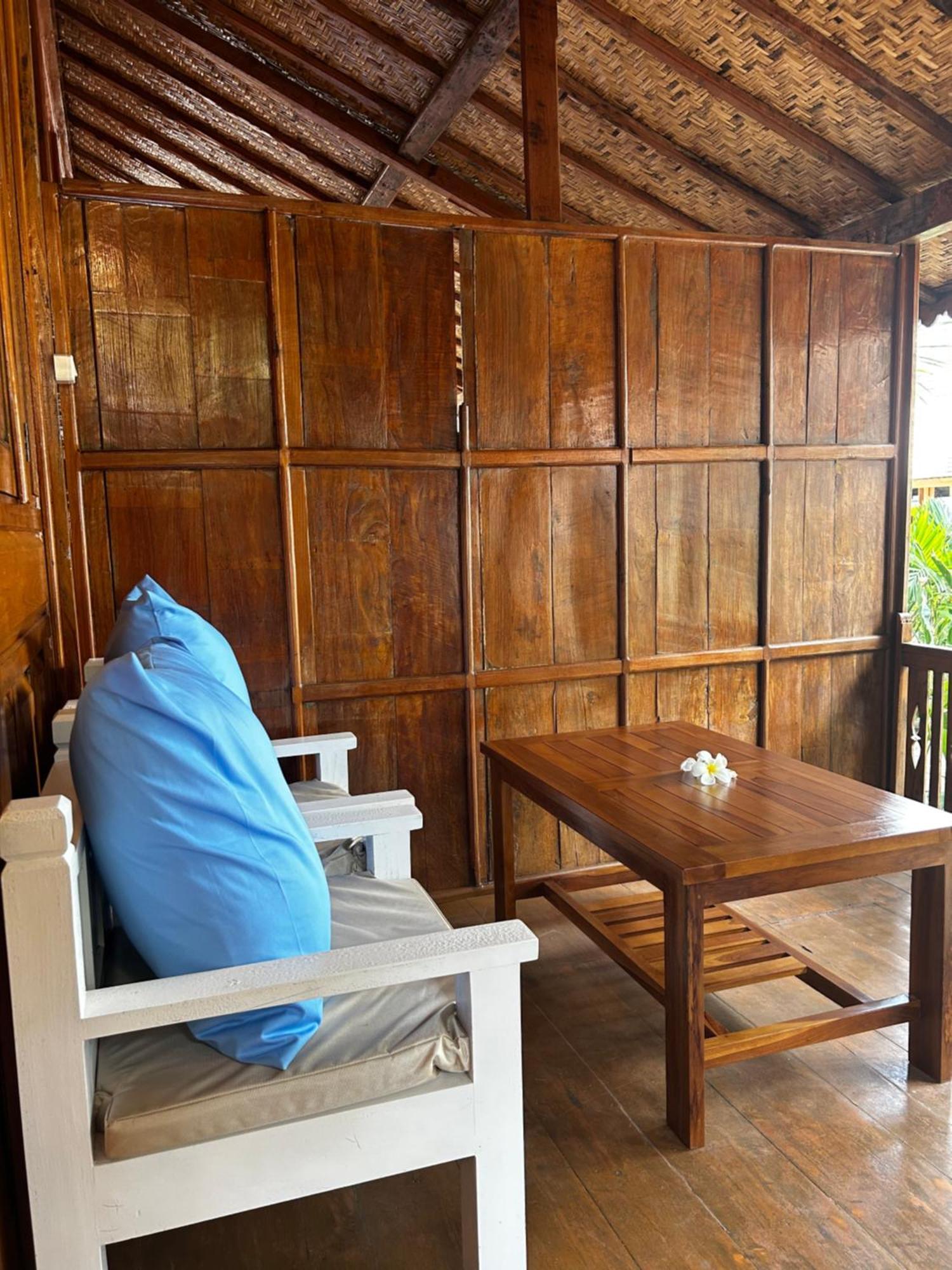 Unzipp Bungalows Gili Air Exterior photo