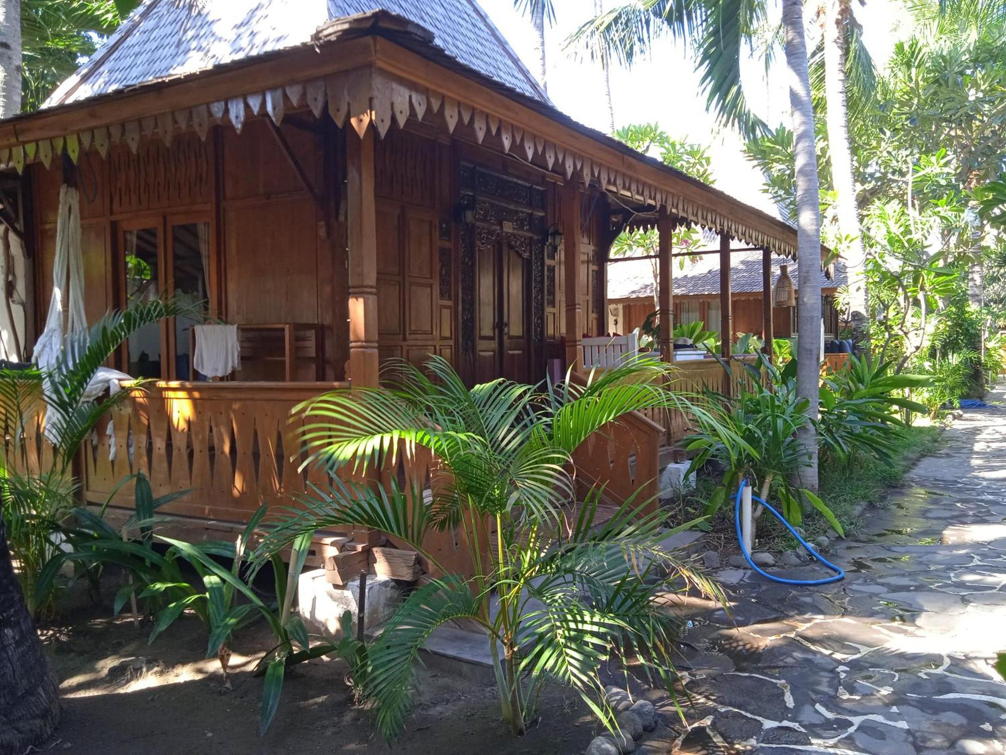 Unzipp Bungalows Gili Air Exterior photo